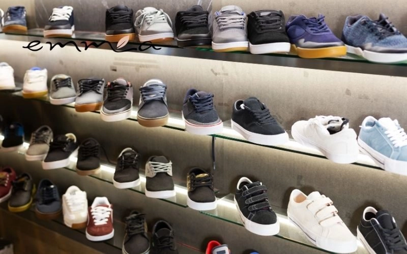 cách phối đồ với giày sneakers